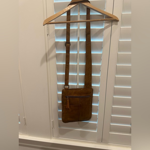 Latico Tan Leather Crossbody Bag with Timeless Design - Picture 5 of 8